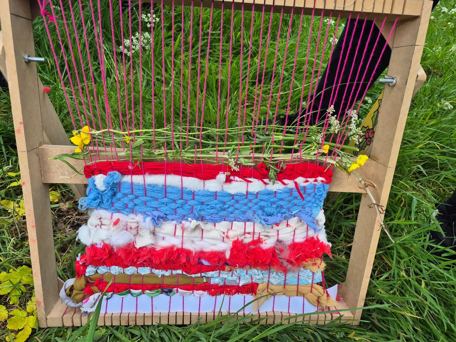 Weaving activity